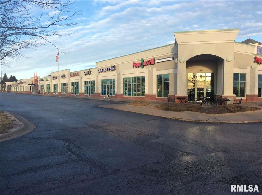 3010 E 53rd St, Davenport, IA 52807 - photo 1