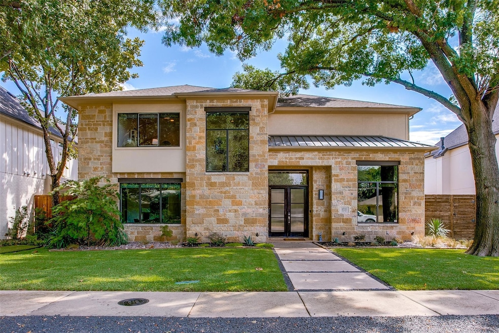 6910 Huff Trail, Dallas, TX 75214 - photo 1