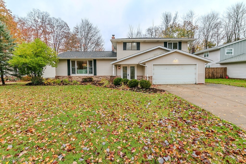 37430 Hunters Ridge Rd, Solon, OH 44139 - photo 1