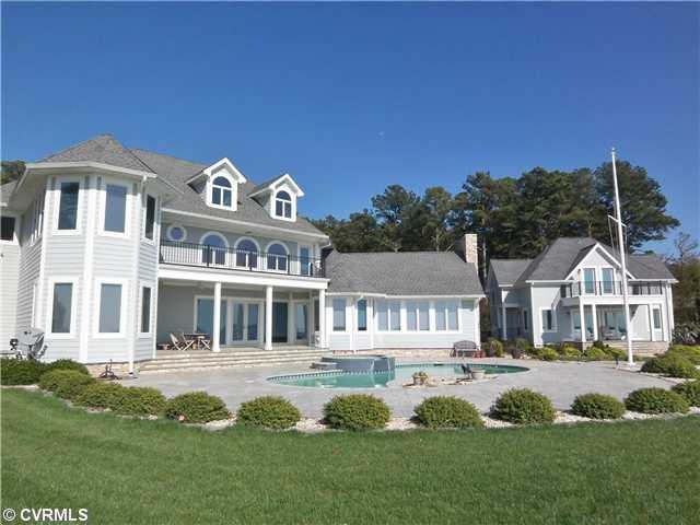 Exterior Back