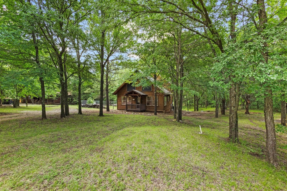 Pending $350,000 • Co-Listing Agent