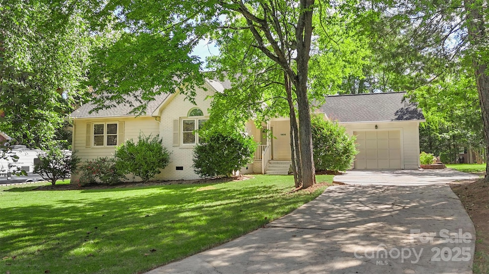 Sold $349,900 • Co-Listing Agent