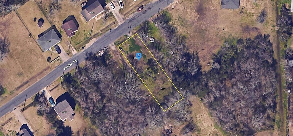 Map / location with property parcel outlined