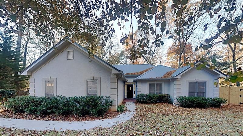 325 Radcliff Trace, Covington, GA 30016 - photo 1