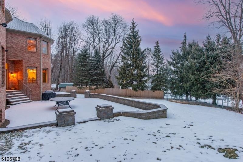 142 Kakeout Rd, Butler, NJ 07405 - photo 1