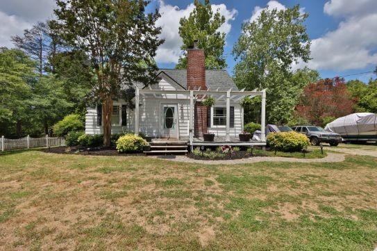 246 Mountain View Dr, Gainesville, GA 30501 - photo 1