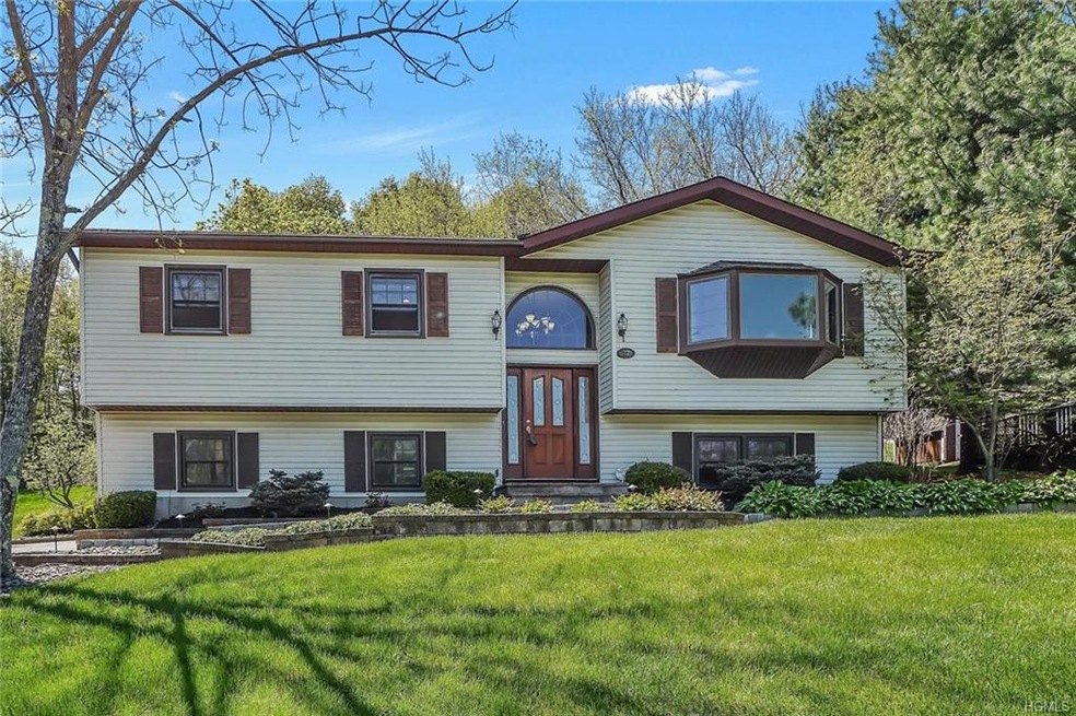 22 Regina Dr, Highland Mills, NY 10930 - photo 1