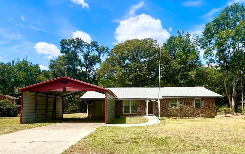 397 Antioch Dr, Laurel, MS 39443 - photo 1