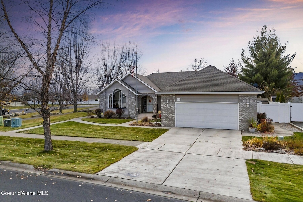 1175 E Stoneybrook Loop, Post Falls, ID 83854 - photo 1