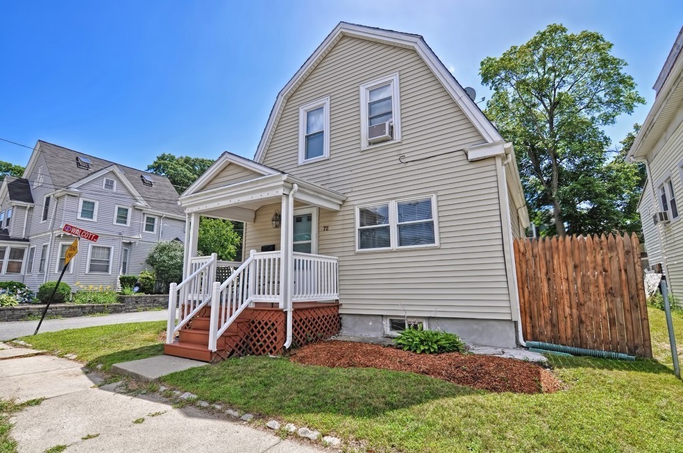 72 School St, Saugus, MA 01906 - photo 1