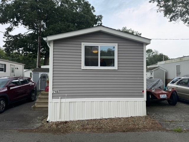 715 Forest Park, Middletown, RI 02842 - photo 1