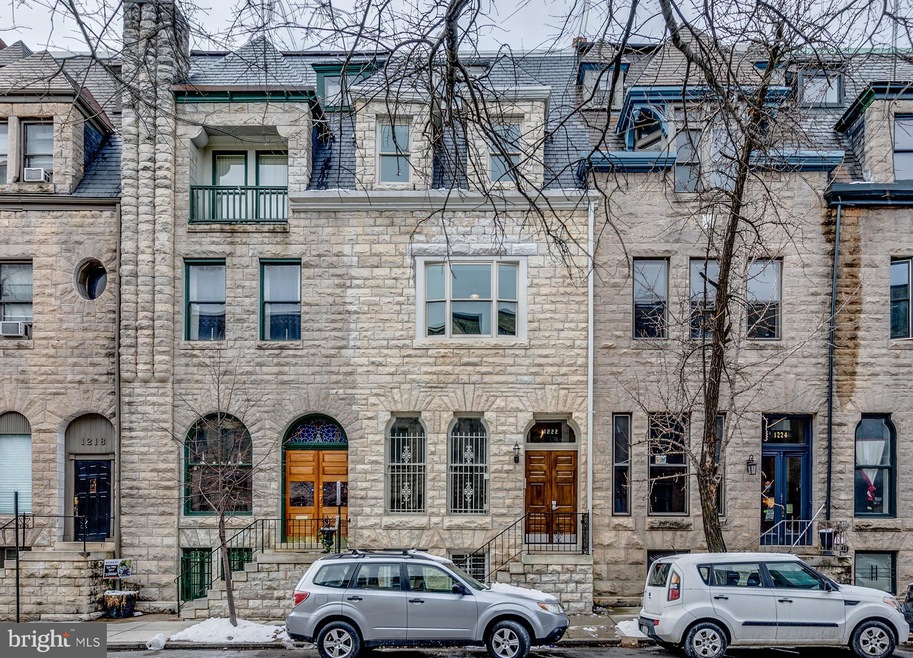 1222 N Calvert St unit 401, Baltimore, MD 21202 - photo 1