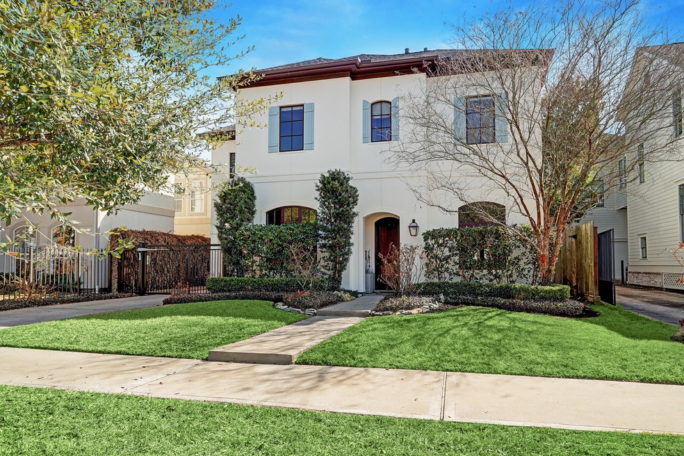 1507 Marshall St, Houston, TX 77006 - photo 1