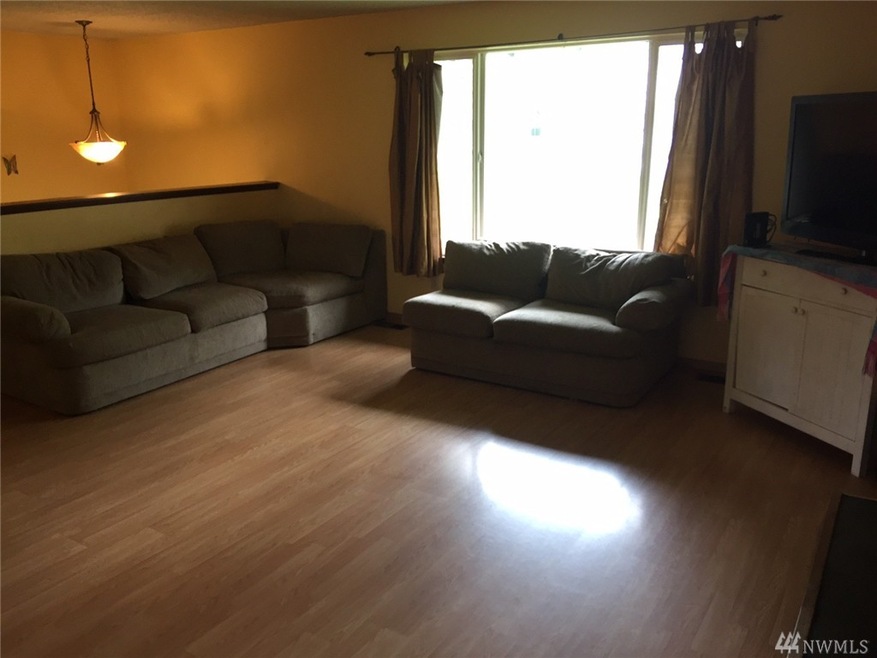 20213 11th Dr SE, Bothell, WA 98012 - photo 1