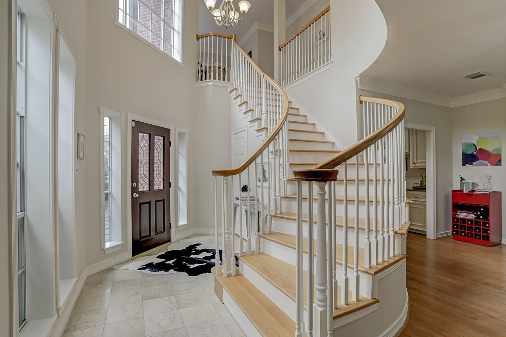 1724 Indiana St, Houston, TX 77006 - photo 1