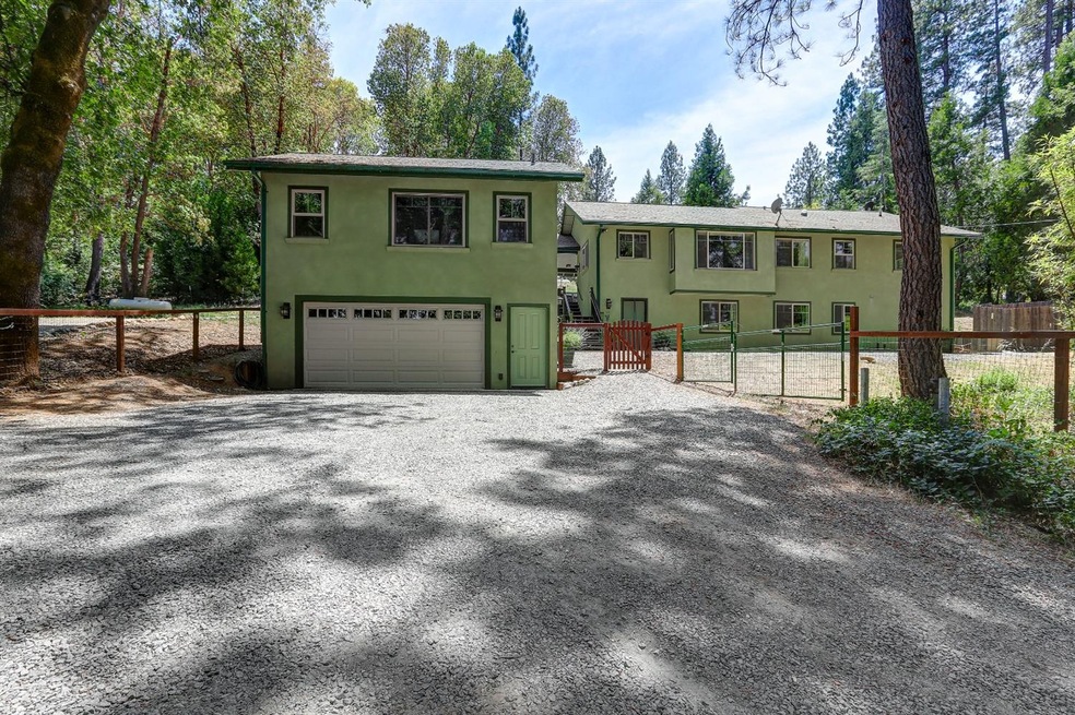 studio 576 sq ft. over 2 car garage with composite decking to main house 1397 sq ft with basement apartment  688 sq ft.underneath. Totals 2661 sq ft