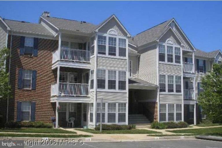 3560 Sherbrooke Cir unit 6-204, Woodbridge, VA 22192 - photo 1