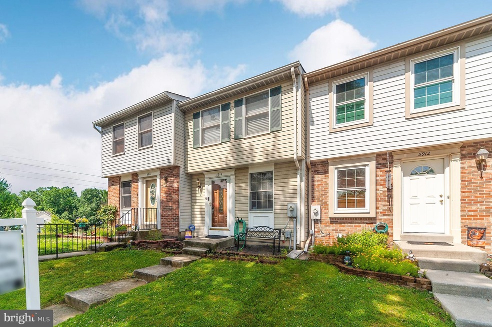5914 Rowanberry Dr, Elkridge, MD 21075 - photo 1