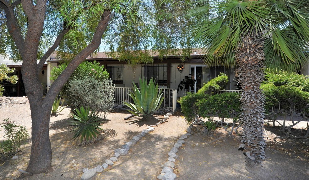 4813 N Via Entrada (57)