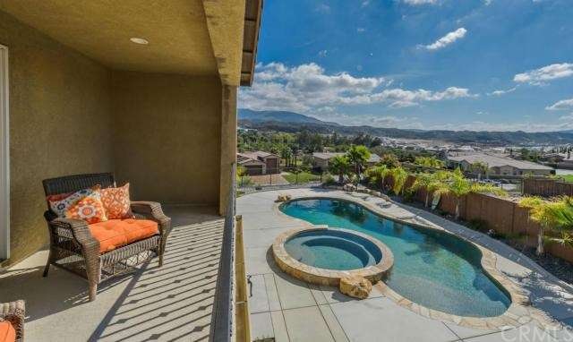 Gorgeous Pool & Spa Home with Spectacular Views!