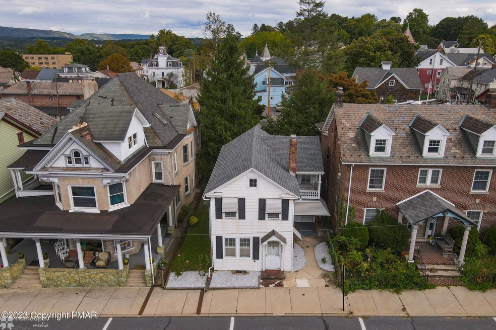 737 Main St, Slatington, PA 18080 - photo 1