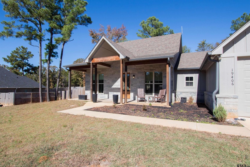 19406 Cedarpark Place, Lindale, TX 75771 - photo 1