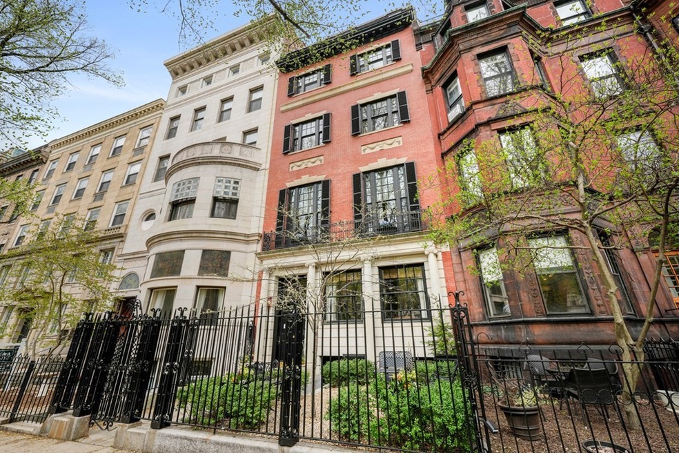 393 Commonwealth Ave unit Garden, Boston, MA 02115 - photo 1