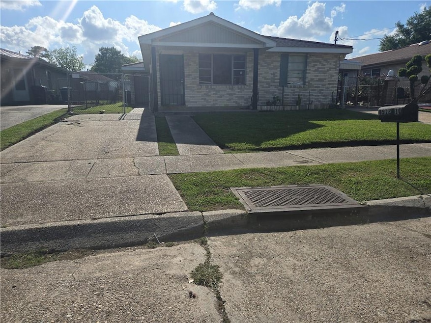 4510 12 Rosemont Place, New Orleans, LA 70126 - photo 1