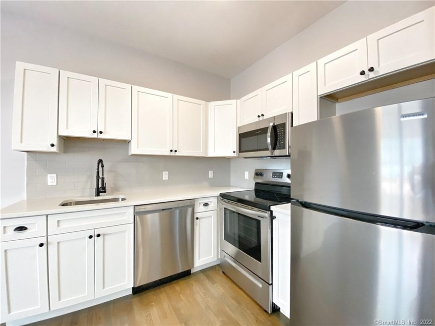 4 Berkeley St unit 8, Norwalk, CT 06850 - photo 1