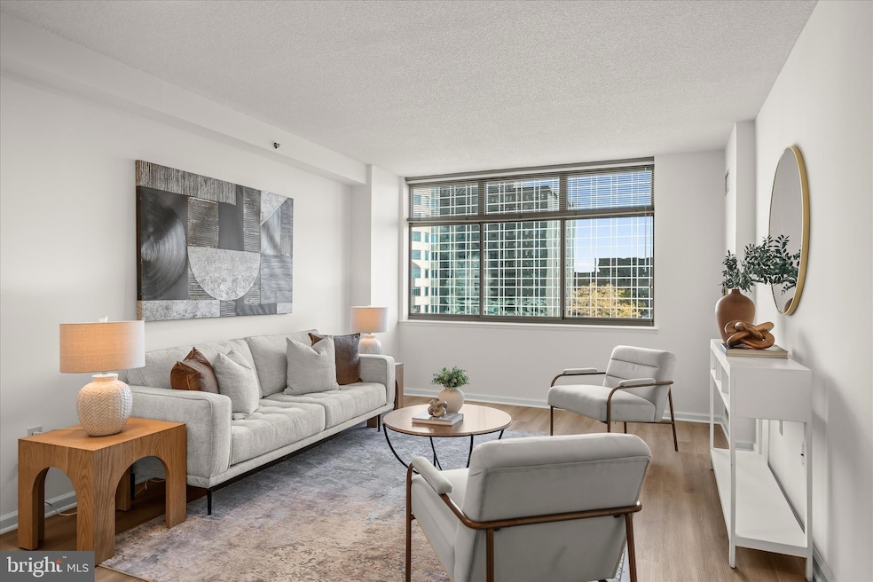 Under Contract $359,000