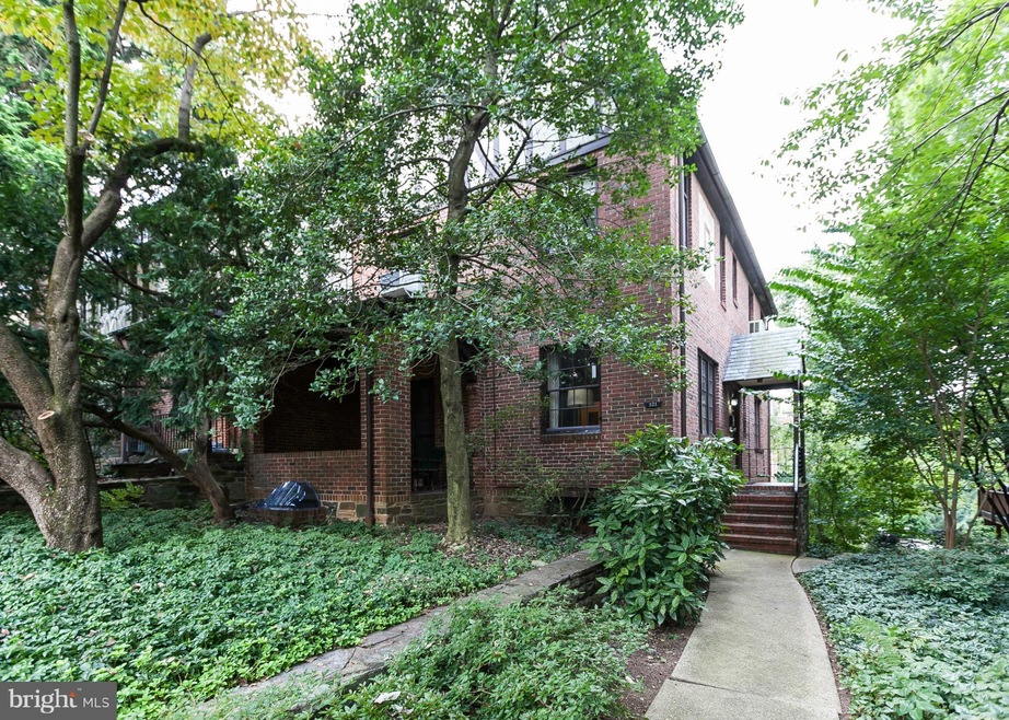 321 Tuscany Rd, Baltimore, MD 21210 - photo 1