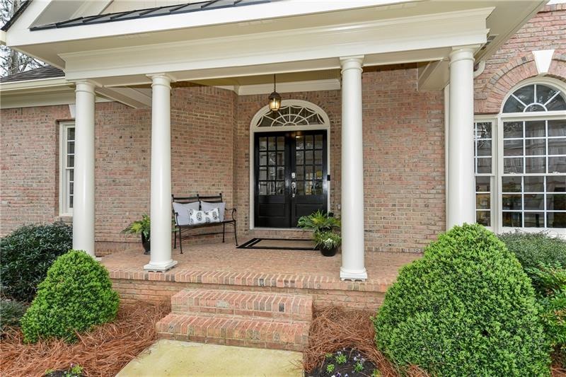 3002 Byrons Pond Dr, Marietta, GA 30062 - photo 1