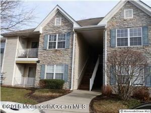 228 Wedgewood Cir, Belford, NJ 07718 - photo 1