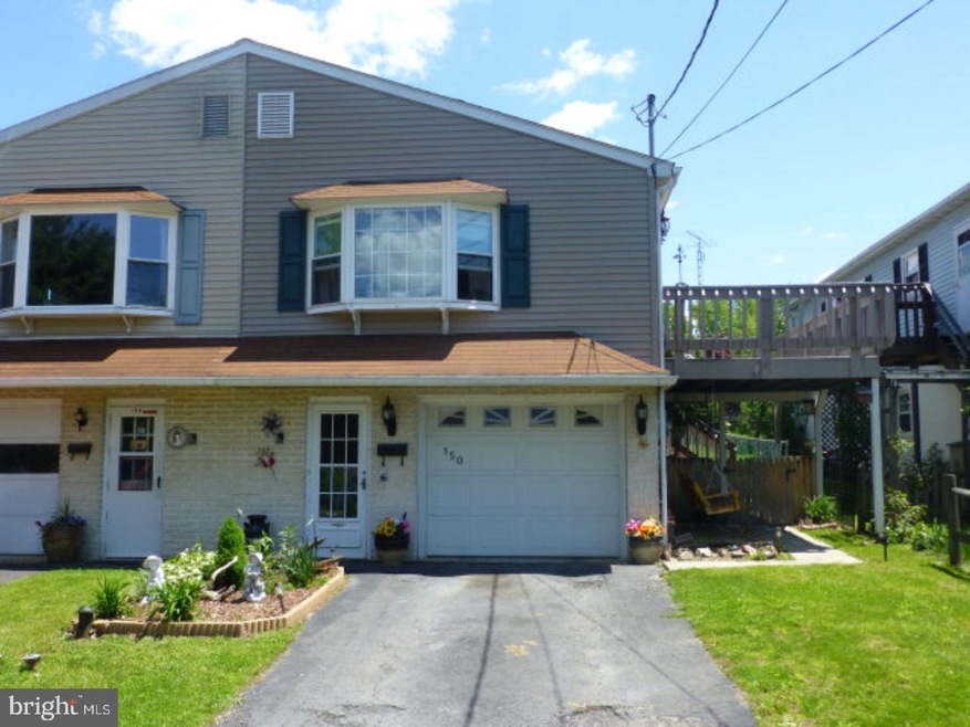 150 N Franklin St, Orwigsburg, PA 17961 - photo 1