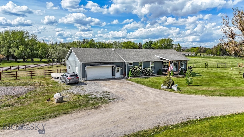 For Sale $860,000 • Co-Listing Agent
