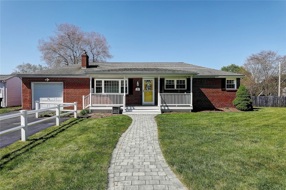 3 Roosevelt Rd, Cumberland, RI 02864 - photo 1