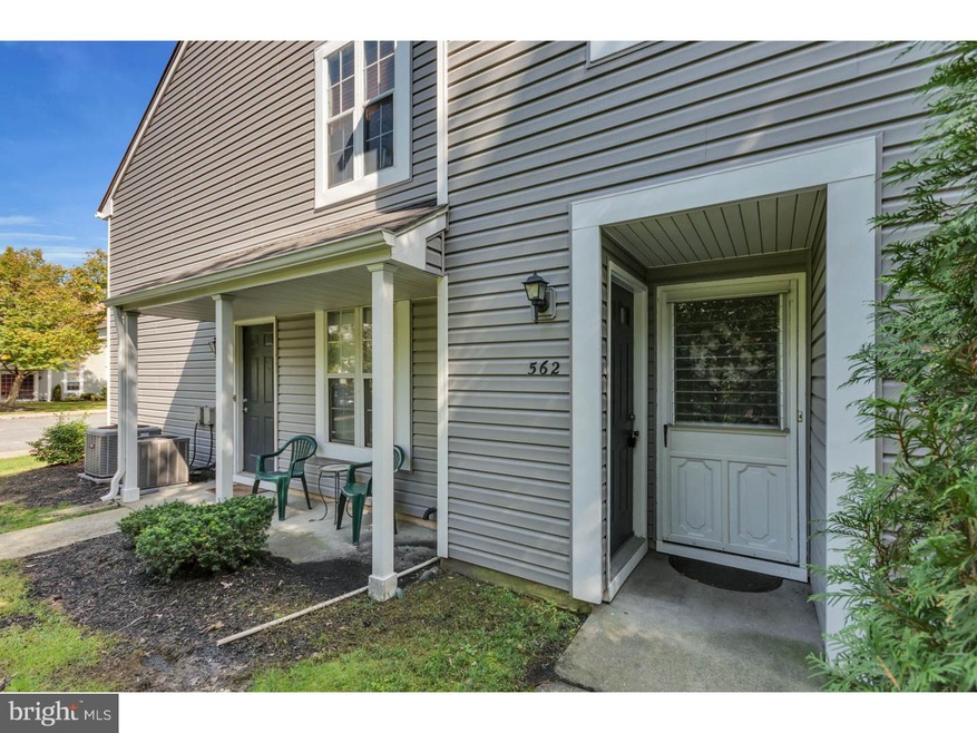562 Shetland Ct unit 562, Sewell, NJ 08080 - photo 1