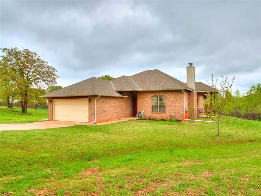 HOME SITS ON LARGE PIE-SHAPED LOT AT END OF CUL-DE