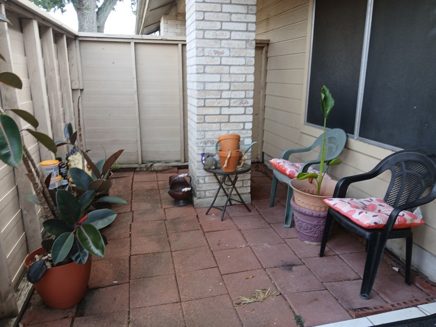 10362 Cook Rd unit 187, Houston, TX 77099 - photo 1