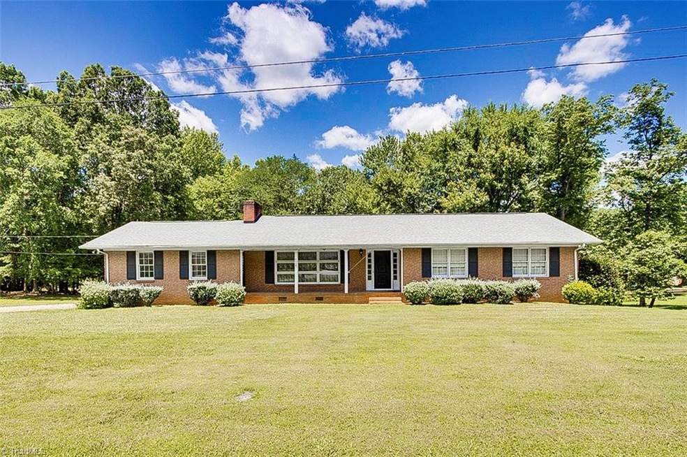 1127 Richardson St, Ramseur, NC 27316 - photo 1