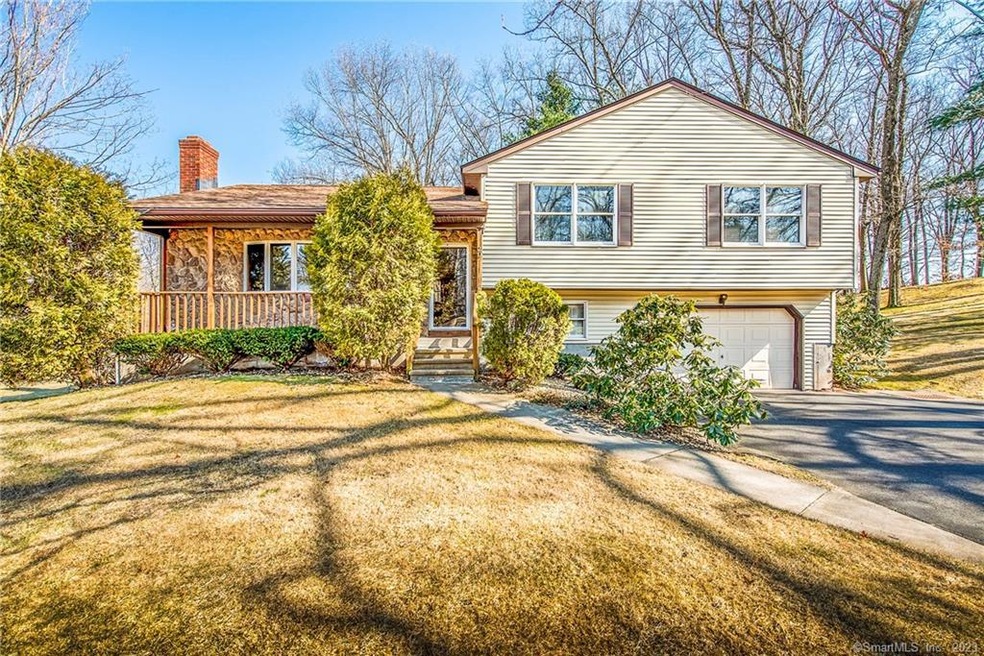 20 Sullivan Farm Rd, East Windsor, CT 06016 - photo 1