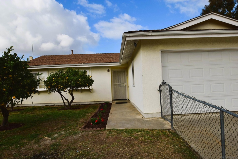 635 Michael St, Oceanside, CA 92057 - photo 1