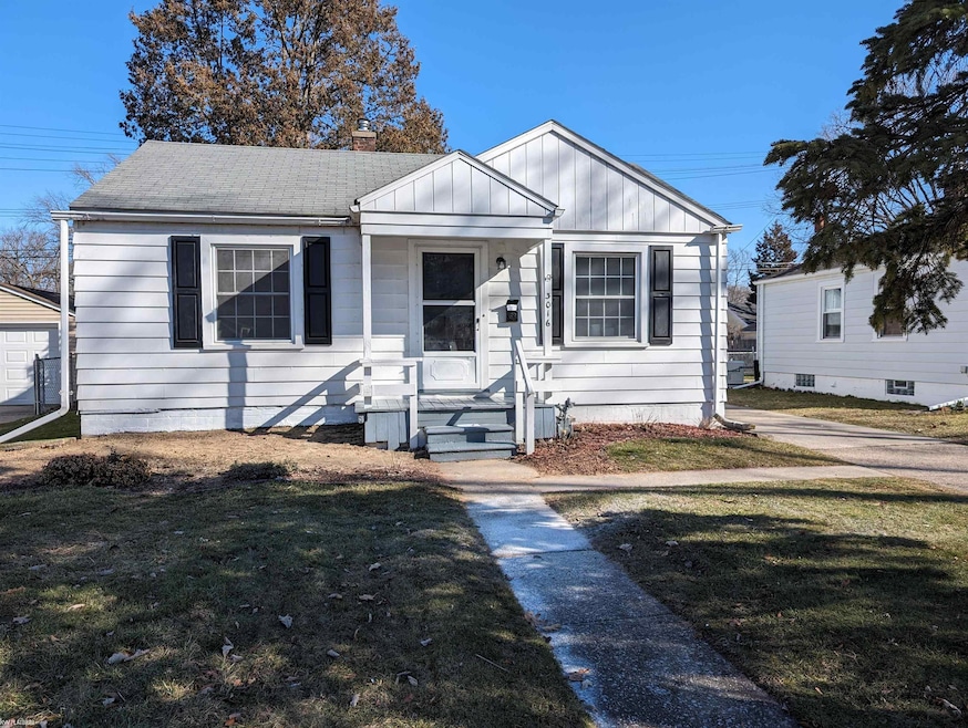 3016 Cooper Ave, Port Huron, MI 48060 - photo 1