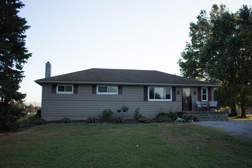 2806 St Rt 131, Perry Township, OH 45118 - photo 1