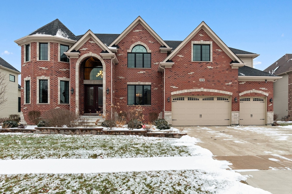 1976 Saddle Farm Ln, Naperville, IL 60564 - photo 1