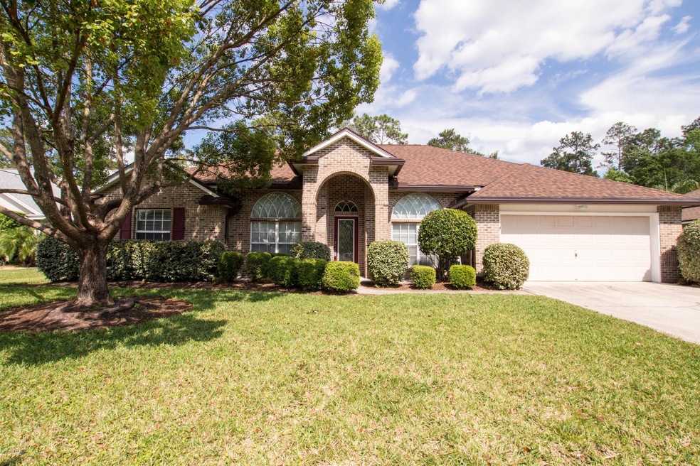1527 Whitehall Ln