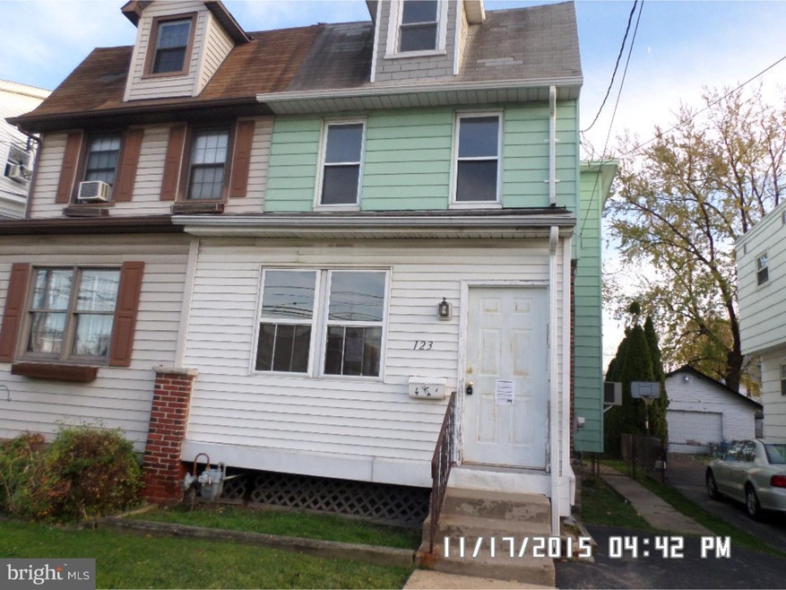 123 N Wells Ave, Glenolden, PA 19036 - photo 1