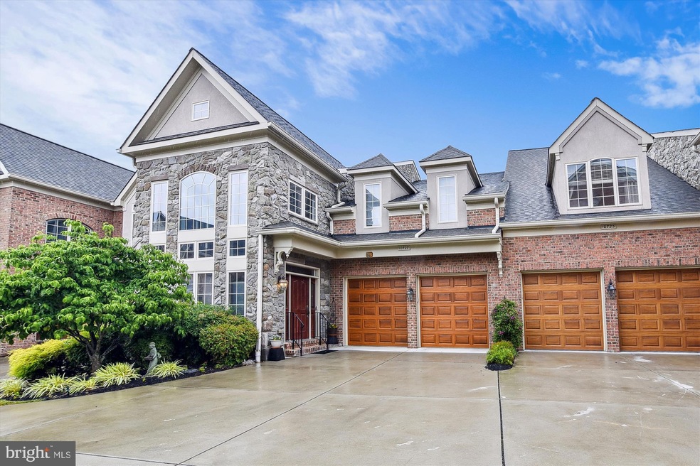 10727 Mcgregor Dr, Columbia, MD 21044 - photo 1