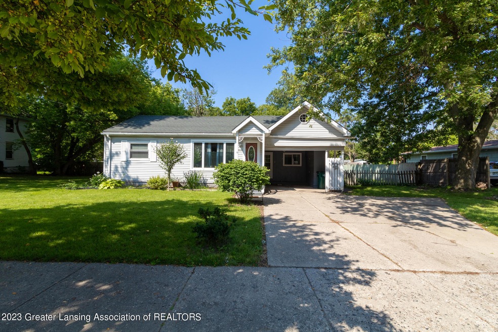 4816 Pleasant Grove Rd, Lansing, MI 48910 - photo 1