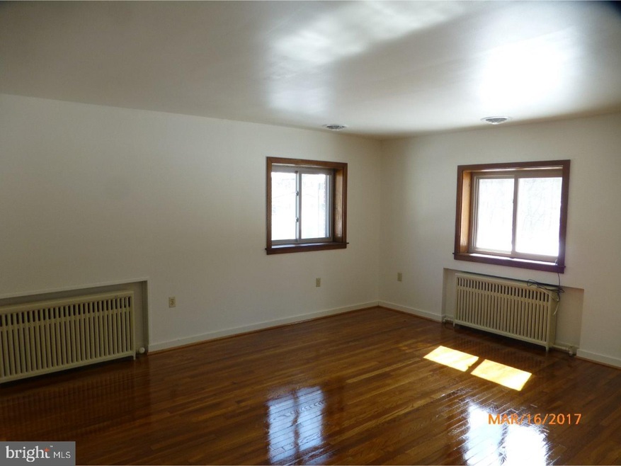 2120 Hampden Blvd, Reading, PA 19604 - photo 1